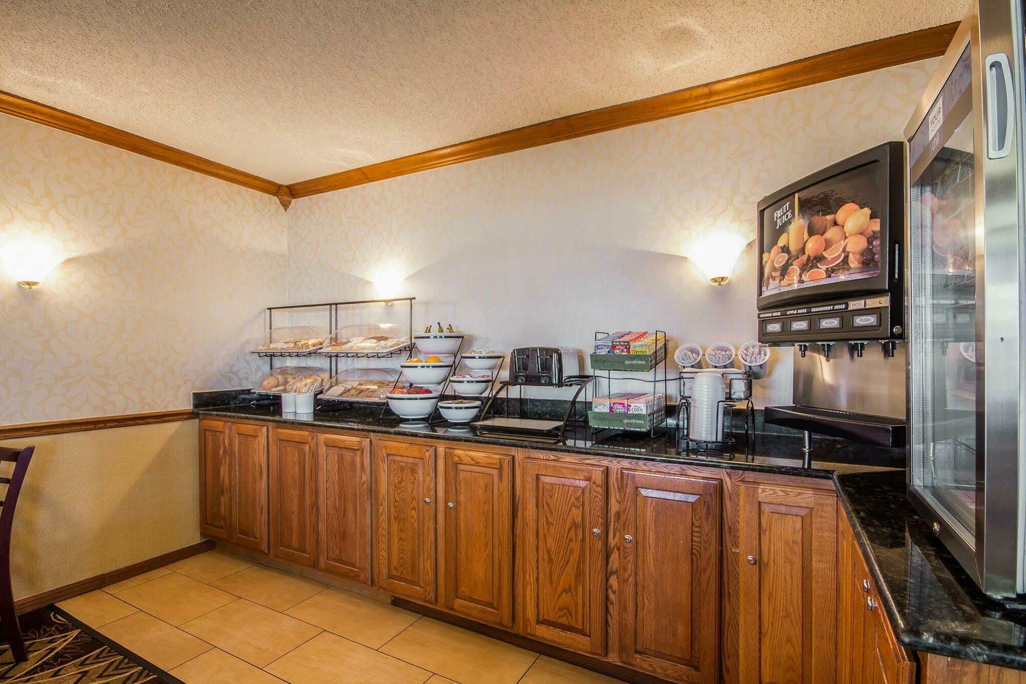 Comfort Inn Fond Du Lac Kültér fotó